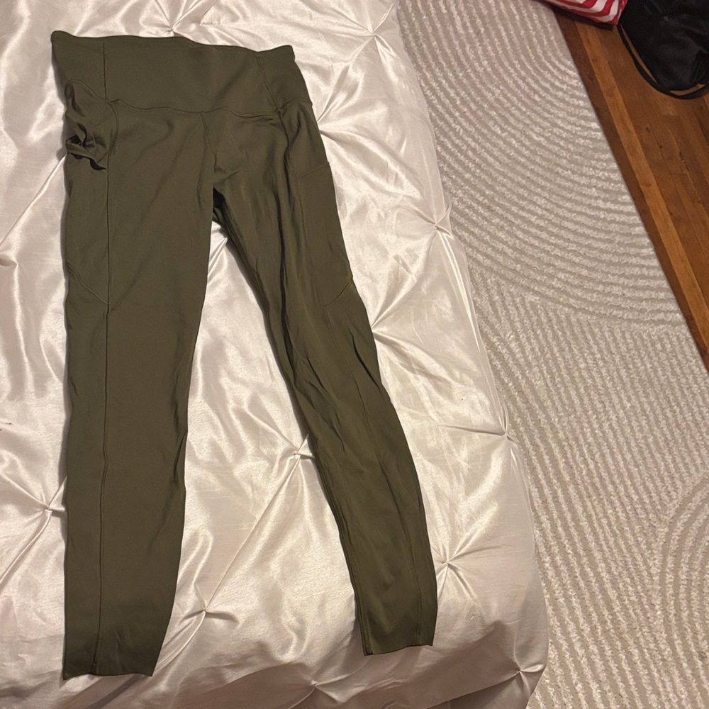 Lululemon Olive Green Leggings -Size 8 - Picture 3 of 8